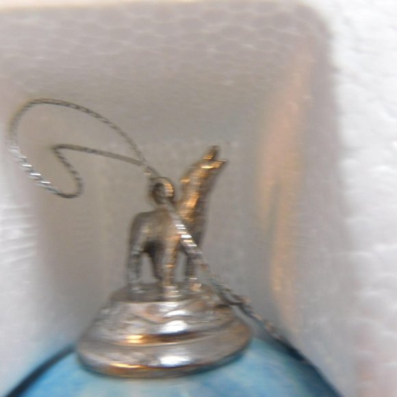 Bradford Exchange 2 Christmas Ornaments Moon Shadows Moonlit Phantom Wolves - Picture 7 of 8